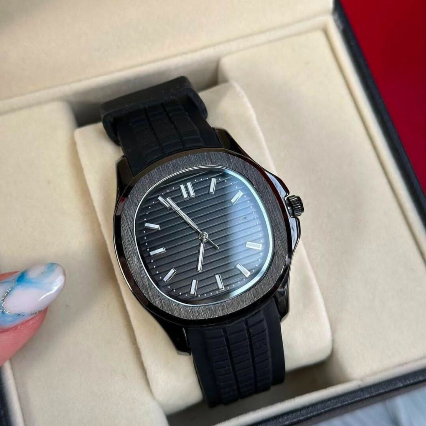 Watch For Mens Nautilus Design Rubber Strap